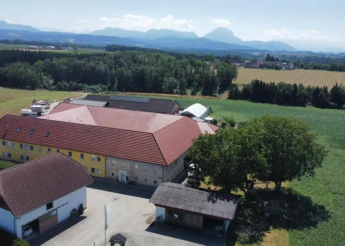 Vogelhubergut - Familie Scherleithner Farm stay
